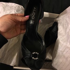 Women’s size 10 heels